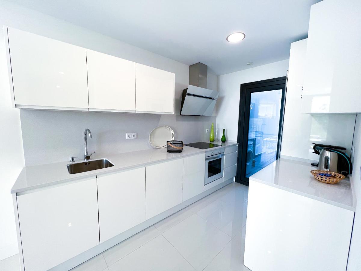Apartment In Manilva, Just A Few Steps From The Beach ภายนอก รูปภาพ