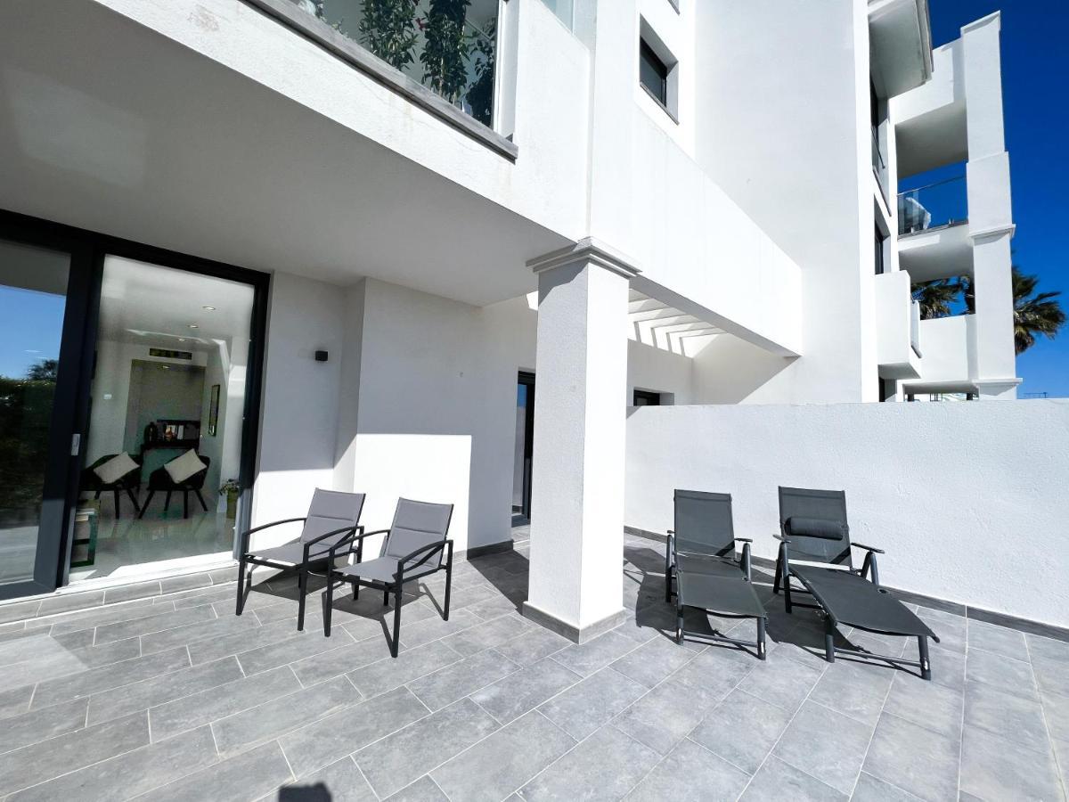 Apartment In Manilva, Just A Few Steps From The Beach ภายนอก รูปภาพ
