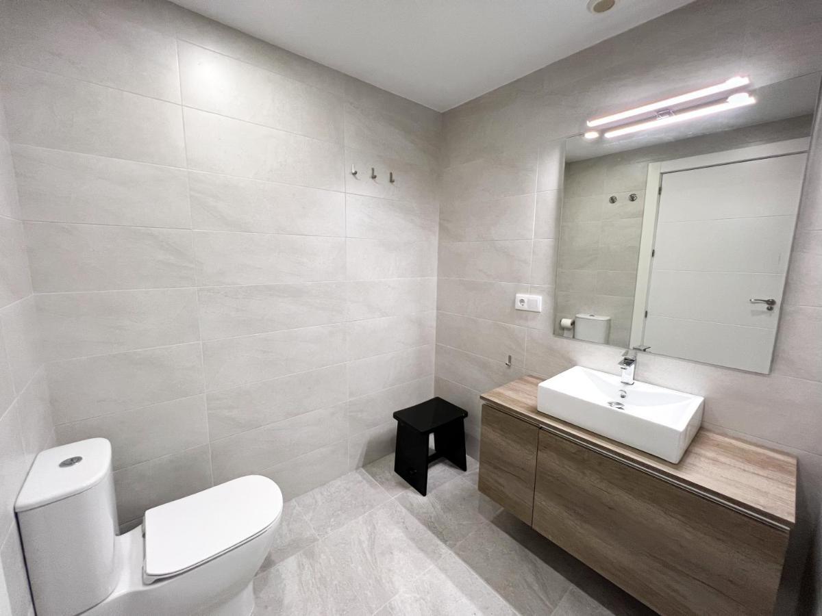 Apartment In Manilva, Just A Few Steps From The Beach ภายนอก รูปภาพ