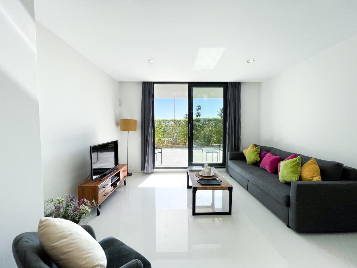 Apartment In Manilva, Just A Few Steps From The Beach ภายนอก รูปภาพ